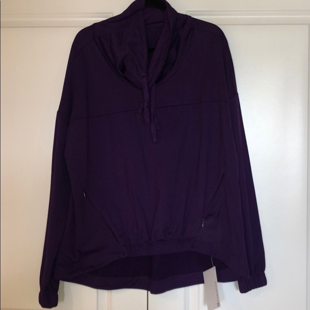 NWT Fabletics Pullover